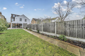 Rear aspect- click for photo gallery